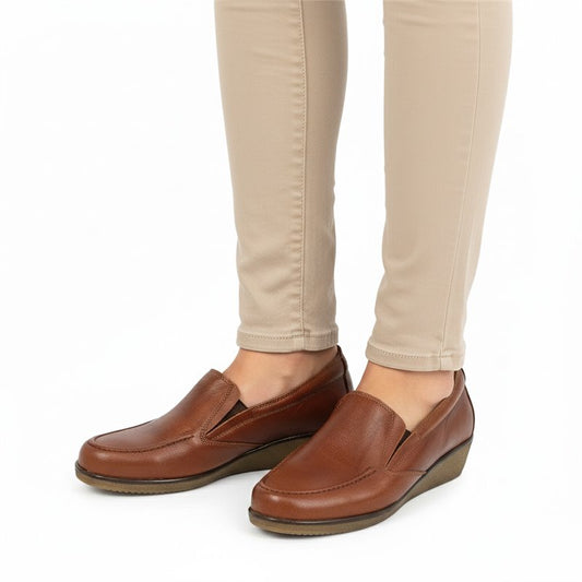 Clara | Soft leather women’s wedge loafers